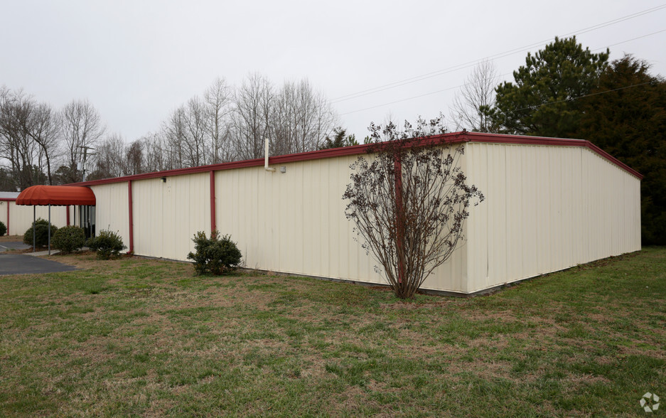 7283 Richmond Tappahannock Hwy, Aylett, VA en venta - Foto del edificio - Imagen 2 de 5