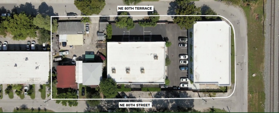 8020 NE 4th Ave, Miami, FL en venta - Foto del edificio - Imagen 2 de 6