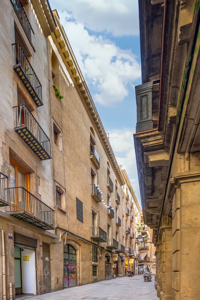 Más detalles de Edificio residencial​ en venta