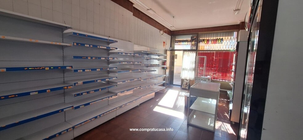 Edificio residencial en Segovia, Segovia en venta - Foto del edificio - Imagen 3 de 3