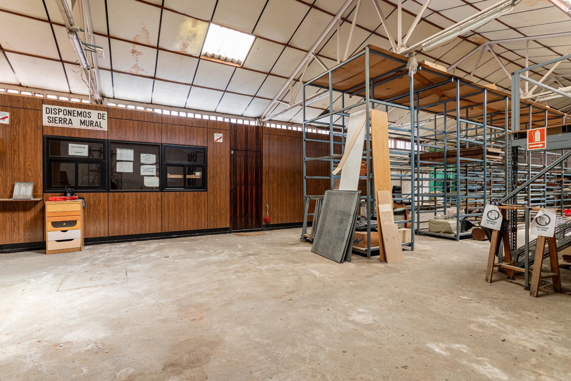 Nave en Madrid en venta Foto del interior- Imagen 1 de 18