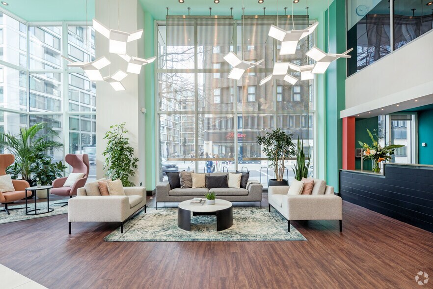 364-366 Kensington High St, London en alquiler - Vestíbulo - Imagen 3 de 10