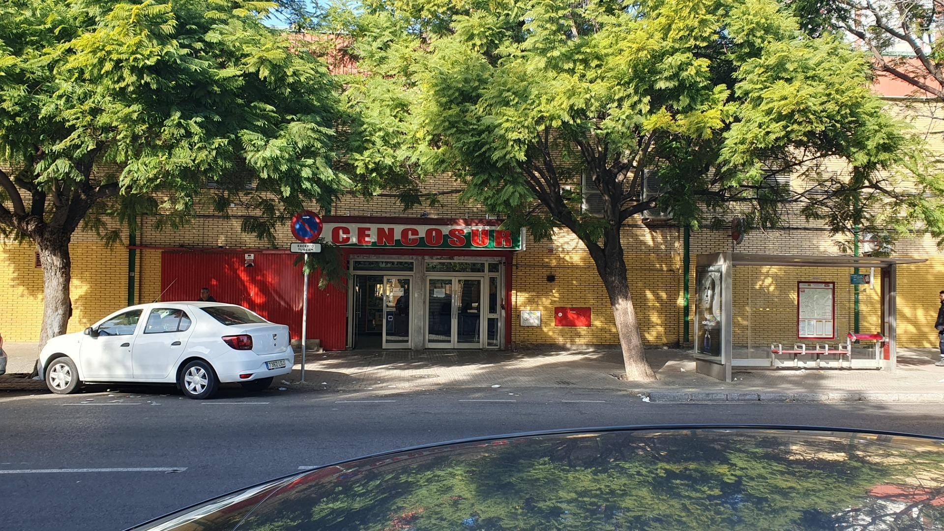 Local en Sevilla, Sevilla en venta Foto del edificio- Imagen 1 de 6