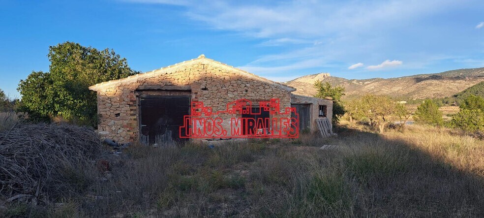 Nave en MONÒVER en venta - Foto del edificio - Imagen 2 de 16