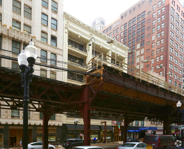 17 N Wabash Ave, Chicago, IL en alquiler - Foto del edificio - Imagen 2 de 14