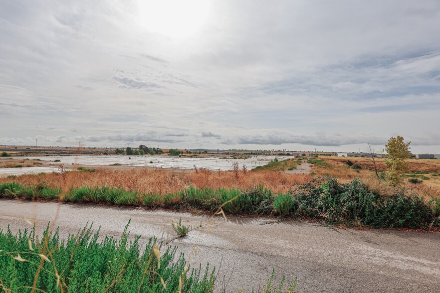 Lugar I-9, Torija, Guadalajara en alquiler - Foto del edificio - Imagen 3 de 5