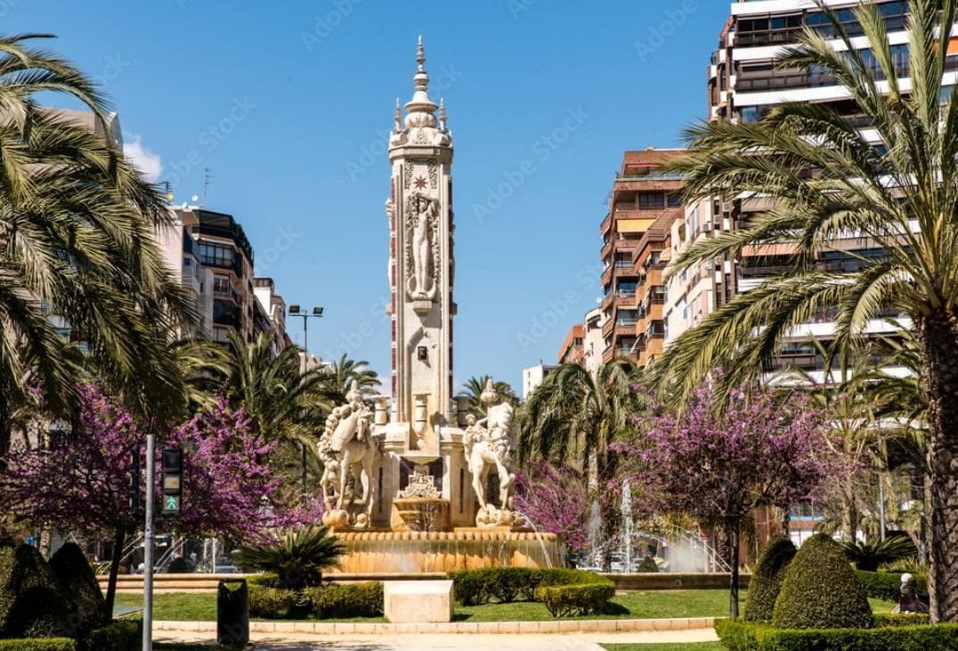 Local en Alicante, Alicante en alquiler Foto del edificio- Imagen 1 de 2