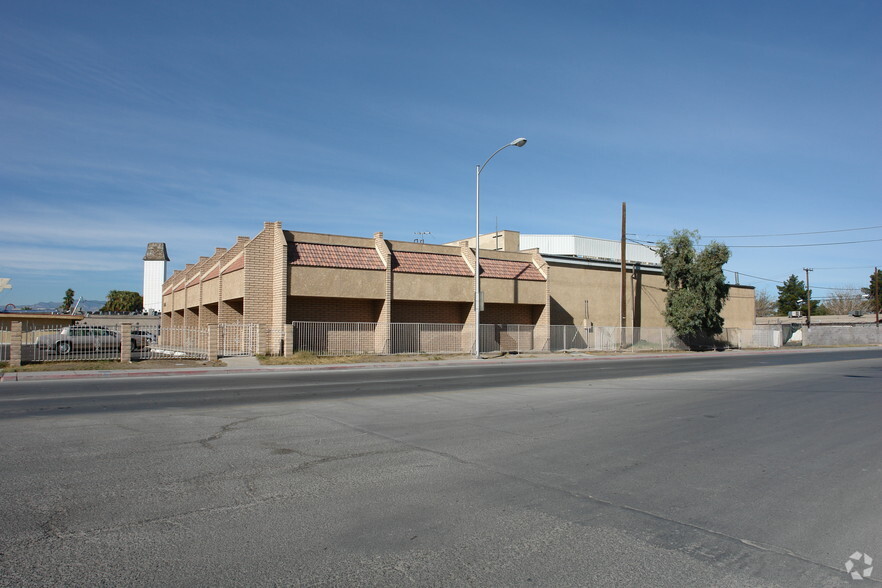 800 W Bonanza Rd, Las Vegas, NV en alquiler - Foto del edificio - Imagen 3 de 4