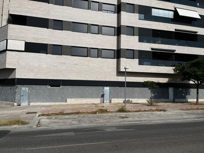 Más detalles de Local en alquiler