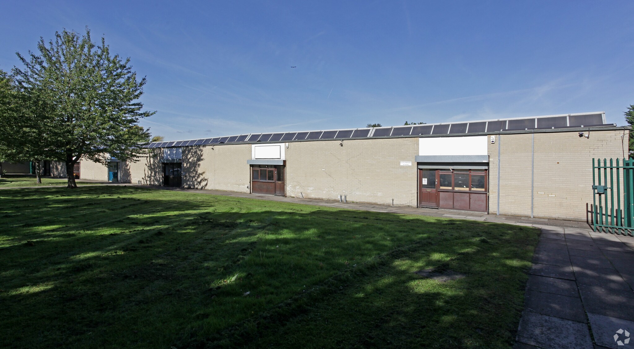 2-12 Boughton Rd, London en alquiler Foto del edificio- Imagen 1 de 3