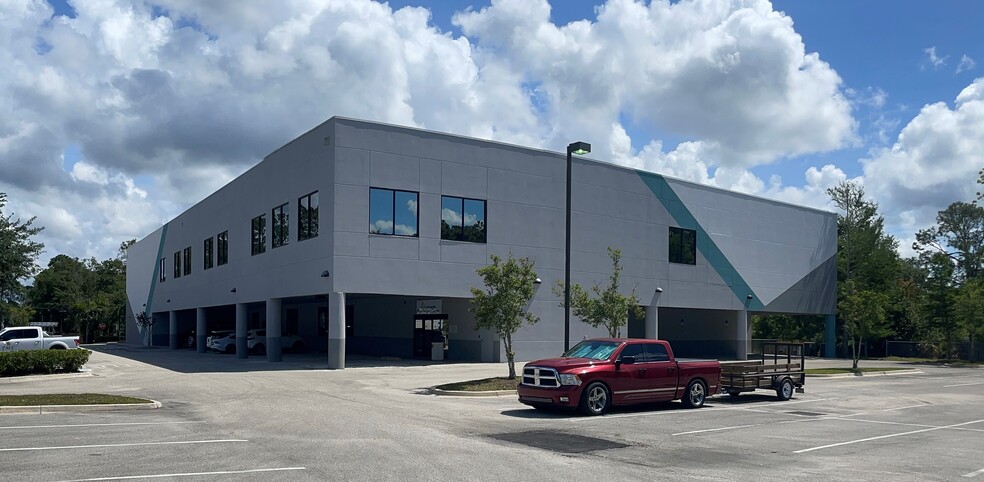 6138 Kennerly Rd, Jacksonville, FL en alquiler - Foto del edificio - Imagen 2 de 2