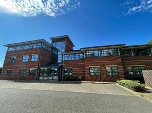 3 The Lakes, Northampton en alquiler Foto del edificio- Imagen 1 de 6