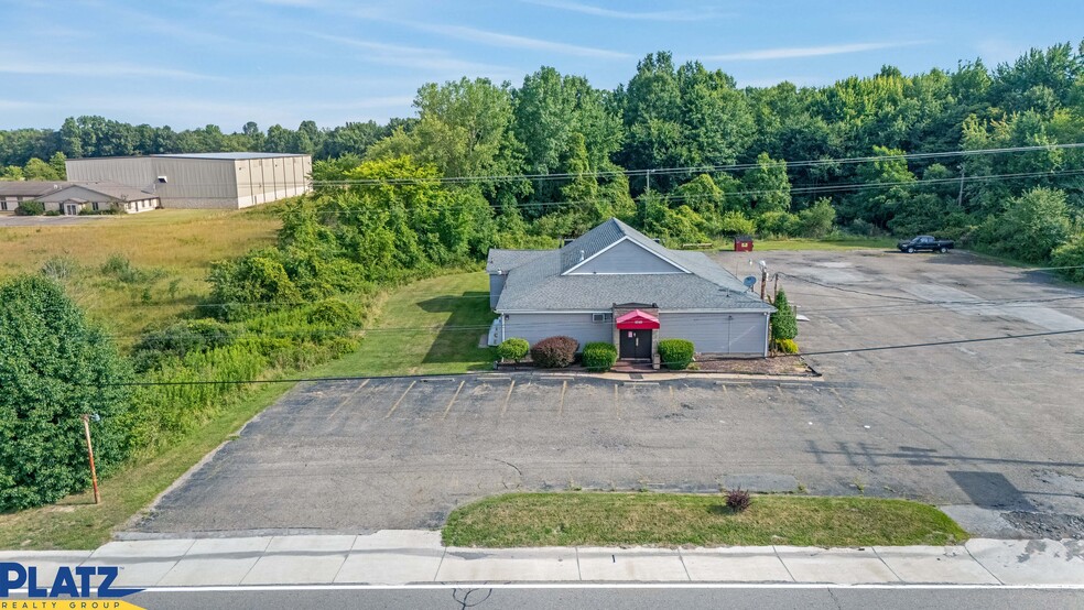 4040 McCartney Rd, Lowellville, OH en venta - Foto del edificio - Imagen 2 de 15