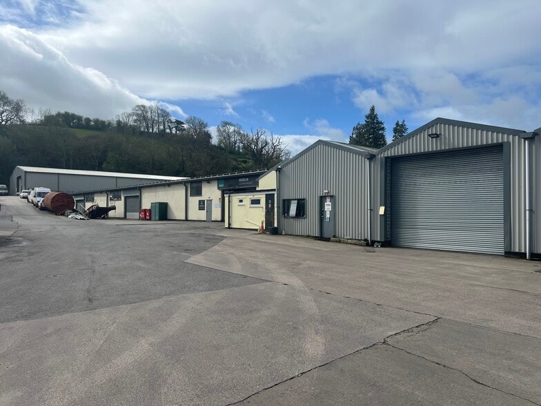 Wells Rd, Glastonbury en alquiler - Foto del edificio - Imagen 2 de 20