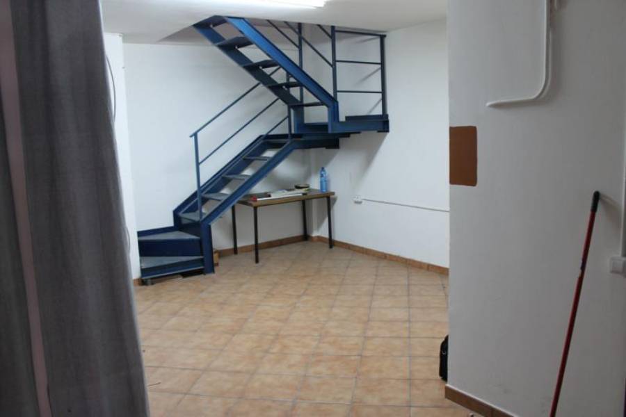 Sant Andreu de la Barca, BAR 08740 - Unidad Es4-Pt01 -  - Foto del interior - Image 2 of 2