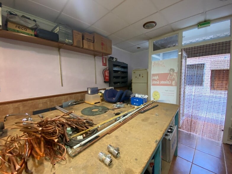 Local en Guadassuar en venta - Foto del edificio - Imagen 3 de 18