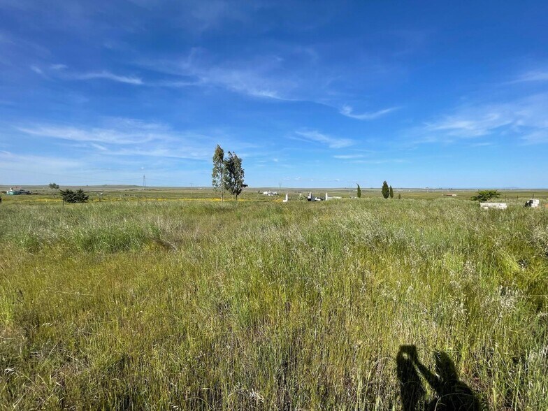 Terreno en Sierra de Fuentes, Cáceres en venta - Foto principal - Imagen 3 de 8