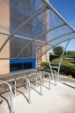 Woodlands, Bradley Stoke en alquiler Foto del edificio- Imagen 2 de 4