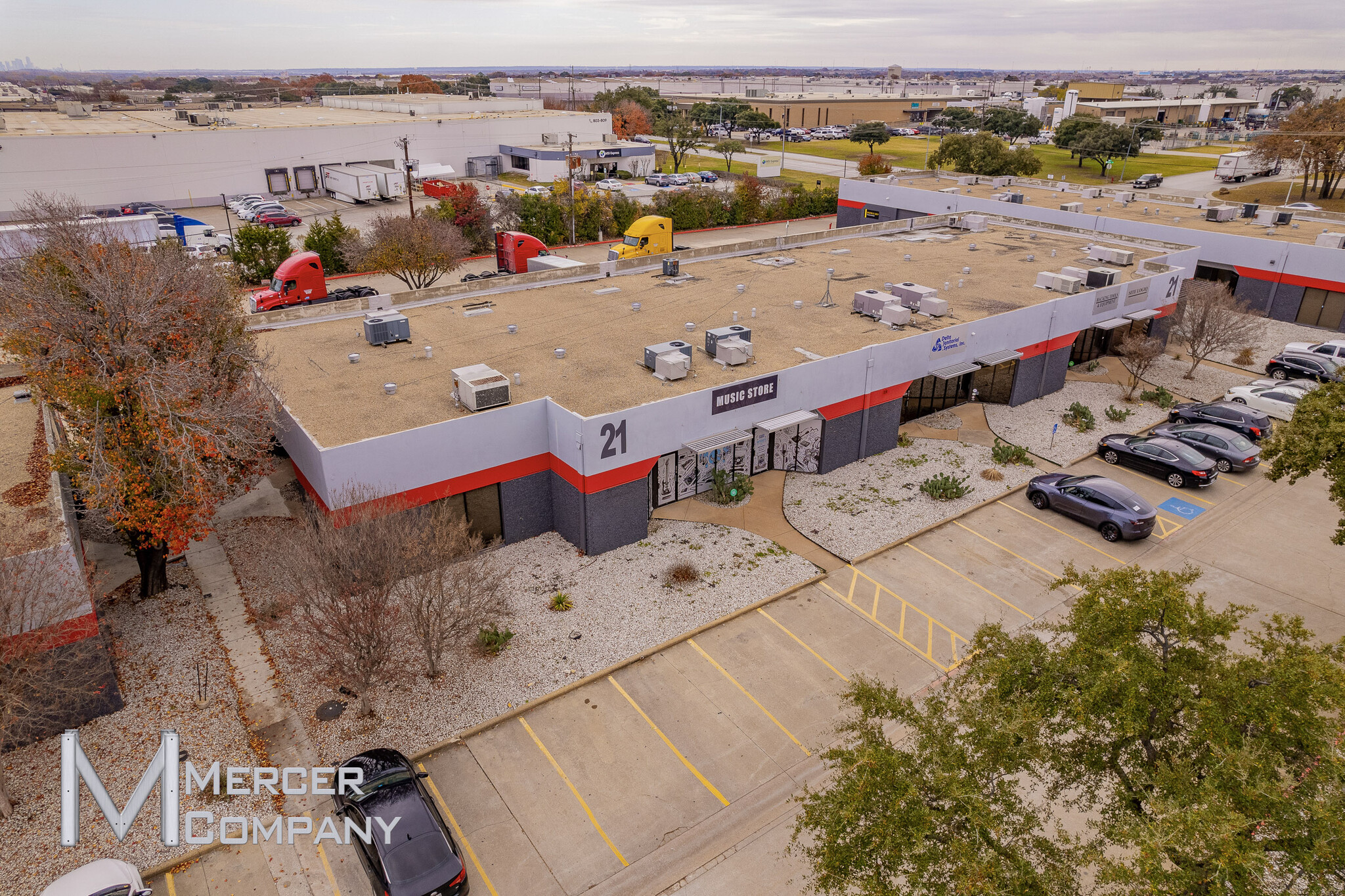 2100 N State Highway 360, Grand Prairie, TX en alquiler Foto del edificio- Imagen 1 de 9