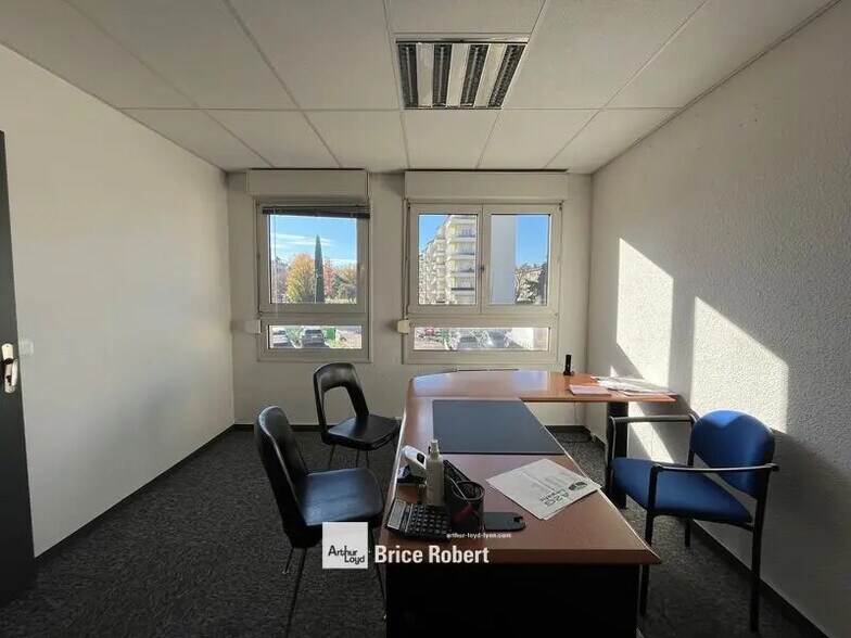 Oficina en Vénissieux en alquiler - Foto del edificio - Imagen 2 de 6