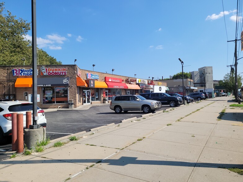 1555-1563 Ralph Ave, Brooklyn, NY en alquiler - Foto del edificio - Imagen 3 de 4