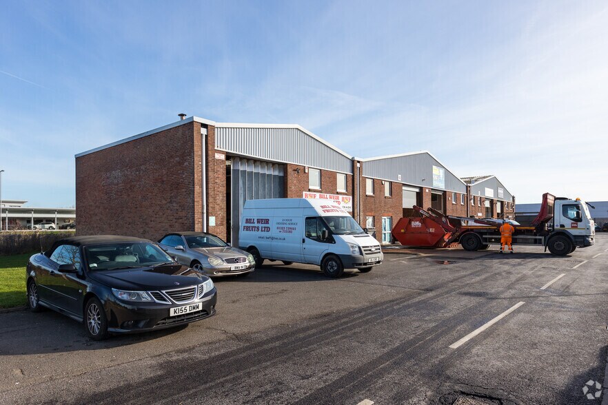 40-48 Hammonds Dr, Eastbourne en alquiler - Foto del edificio - Imagen 2 de 2