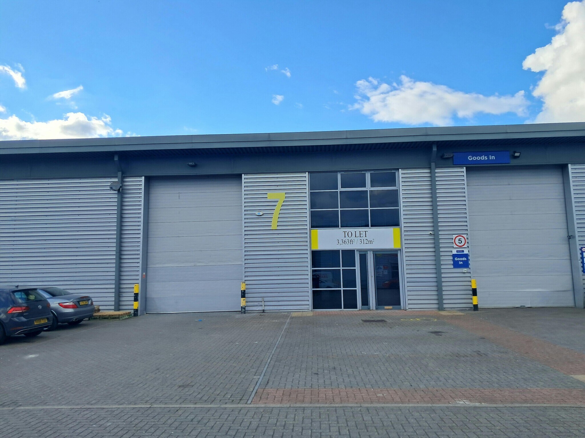 Deacon Way, Reading en alquiler Foto del edificio- Imagen 1 de 10