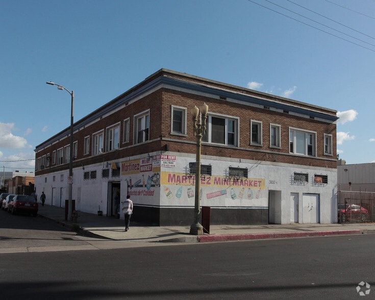 3800 S Grand Ave, Los Angeles, CA en alquiler - Foto del edificio - Imagen 3 de 42