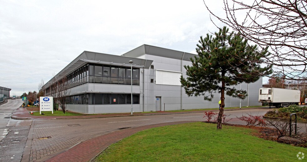 Auriol Dr, Greenford en alquiler - Foto del edificio - Imagen 1 de 3