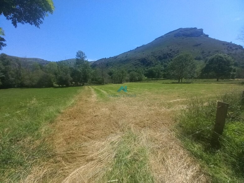 Terreno en Ruesga, Cantabria en venta - Vista aérea - Imagen 2 de 6