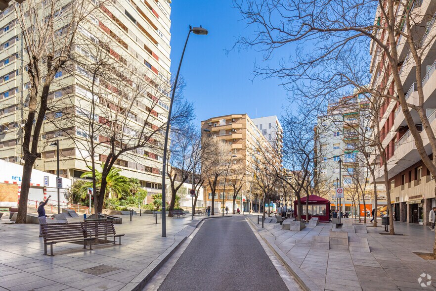 Oficina en Barcelona, Barcelona en alquiler - Foto del edificio - Imagen 2 de 6