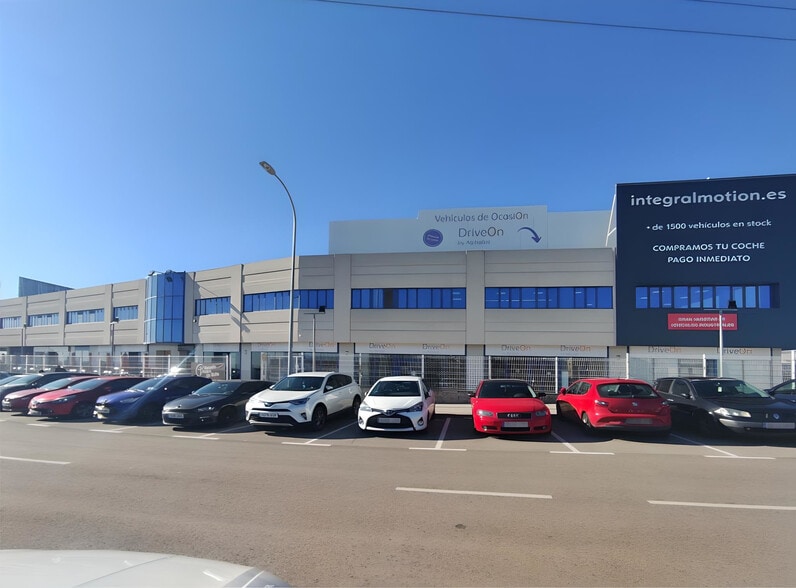 Avenida Carlos Sainz, 7, Leganés, Madrid en alquiler - Foto del edificio - Imagen 2 de 4