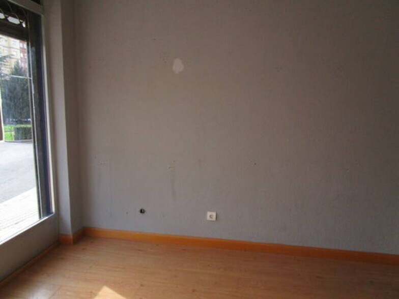 Local en Salamanca en alquiler - Foto del interior - Imagen 3 de 5