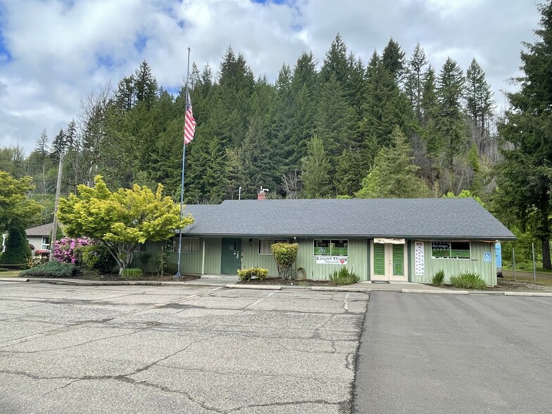 815 NW Santiam Blvd, Mill City, OR en venta - Foto principal - Imagen 1 de 3