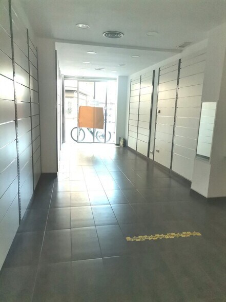 Local en Córdoba, Córdoba en alquiler - Foto del interior - Imagen 2 de 7