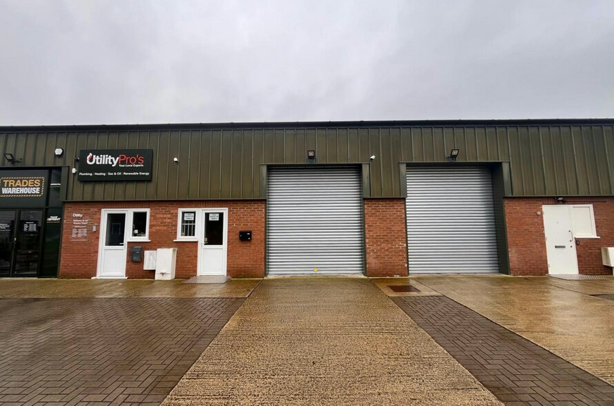 1-8 Bicester Rd, Aylesbury en alquiler - Foto del edificio - Imagen 1 de 1