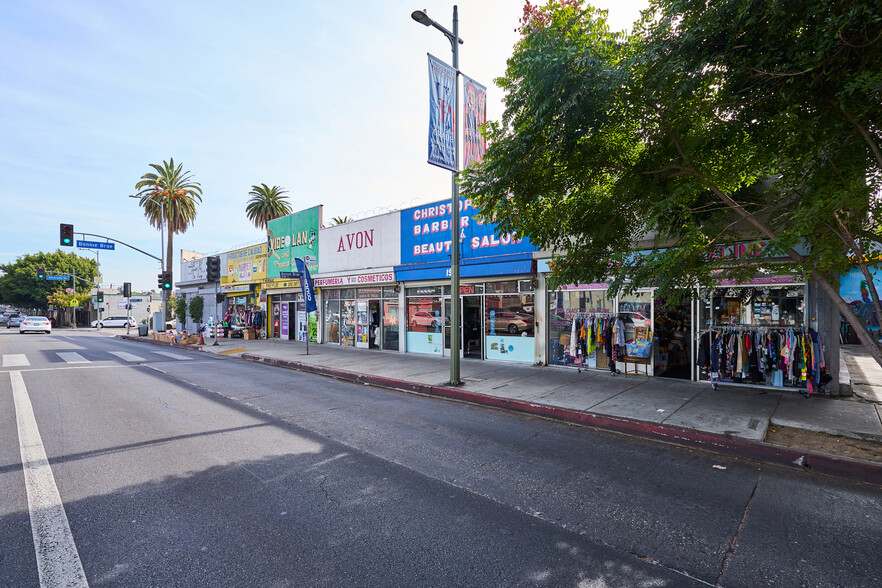 1307 Alvarado Ter, Los Angeles, CA en venta - Foto del edificio - Imagen 3 de 11