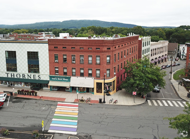 158-164 Main St, Northampton, MA en alquiler - Foto principal - Imagen 3 de 10