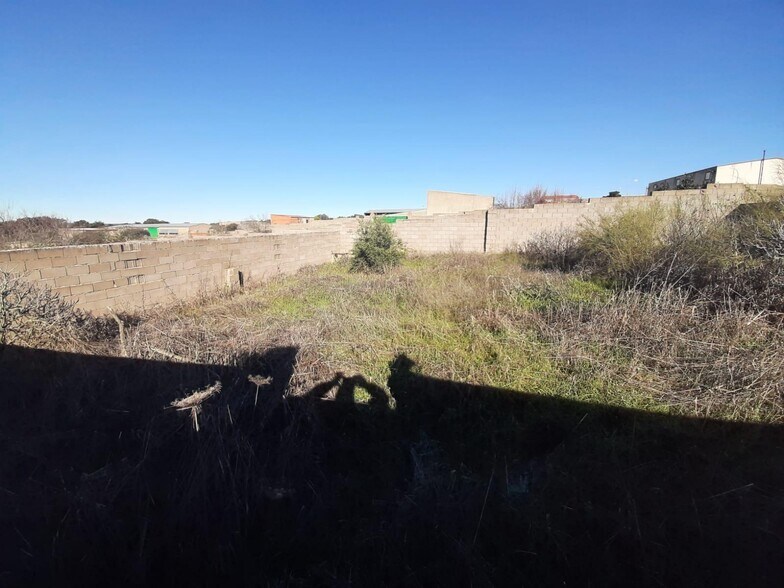 Terreno en Cáceres en venta - Foto del edificio - Imagen 3 de 3