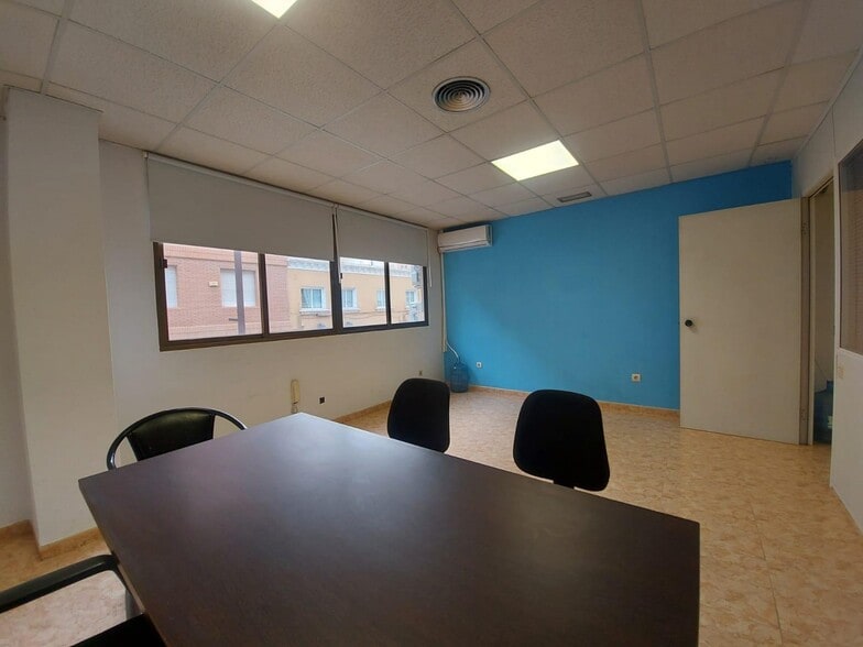 Oficina en El Ejido, Almería en alquiler - Foto del edificio - Imagen 2 de 7