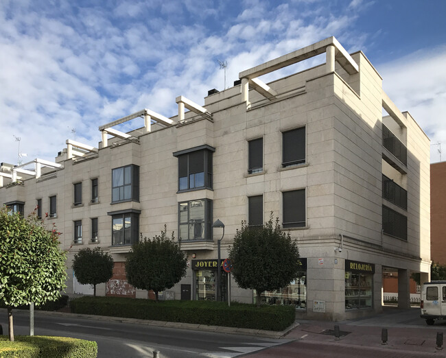 Más detalles de Edificio residencial​ en venta