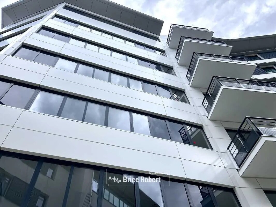 Oficina en Tassin-la-Demi-Lune en venta Foto del edificio- Imagen 1 de 19