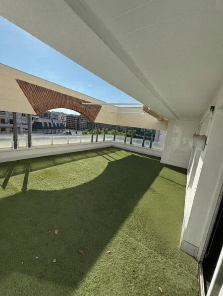 Oficina en Zaragoza en alquiler - Foto del edificio - Imagen 2 de 7
