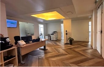 2-4 Rue Lord Byron, Paris en venta Foto del interior- Imagen 1 de 7