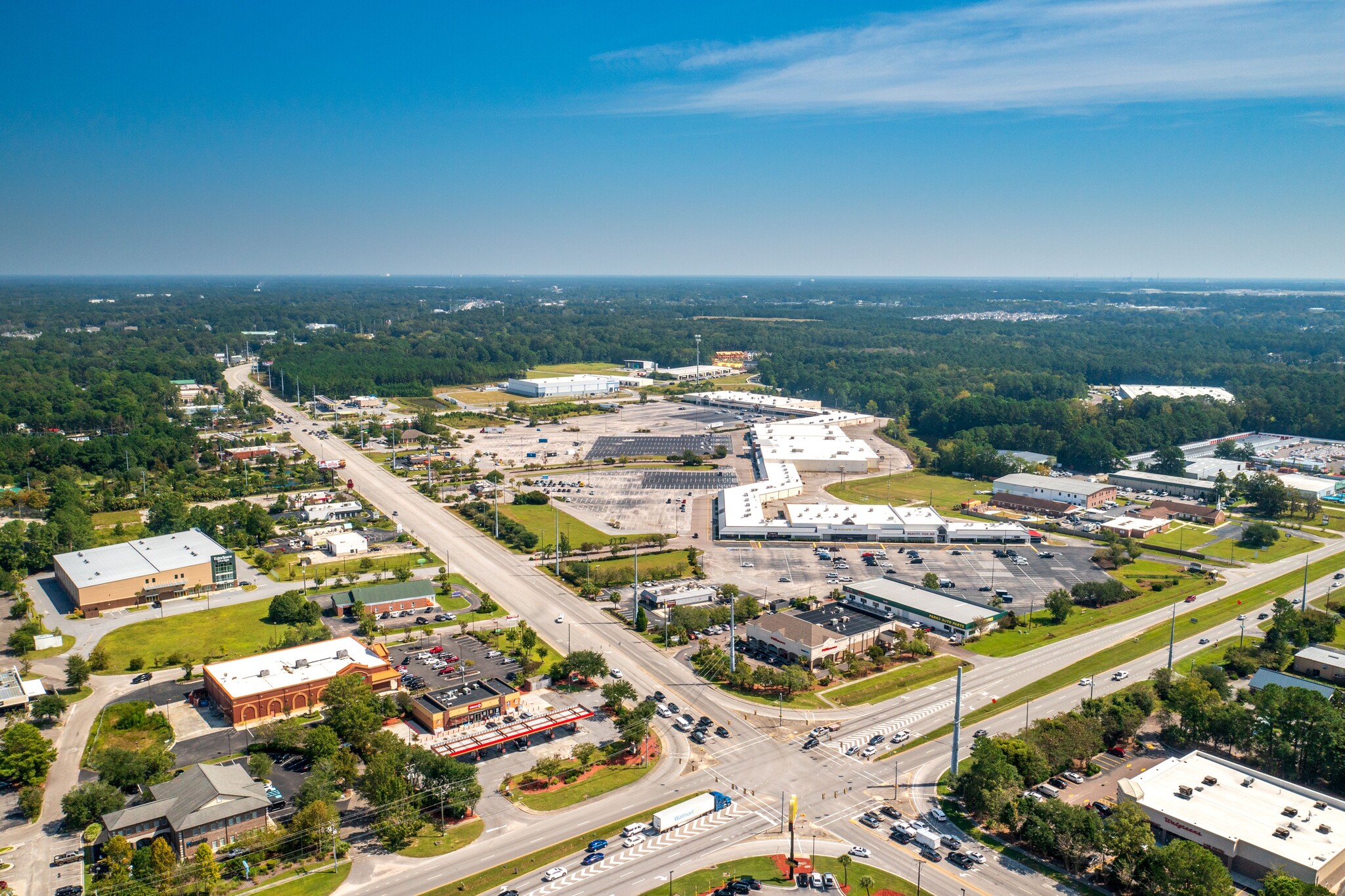 5101 Ashley Phosphate Rd, North Charleston, SC en alquiler Foto del edificio- Imagen 1 de 22