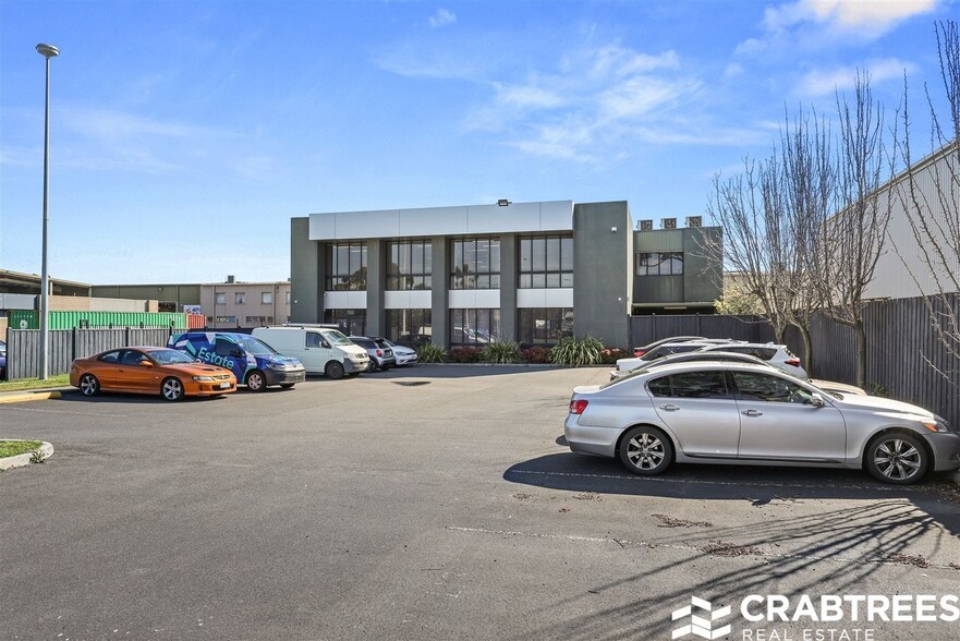 17 McNaughton Rd, Clayton en alquiler - Foto del edificio - Imagen 2 de 5