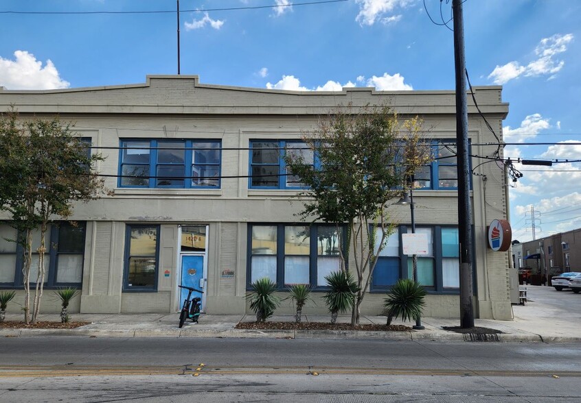 1420 S Alamo St, San Antonio, TX en alquiler - Foto del edificio - Imagen 1 de 1