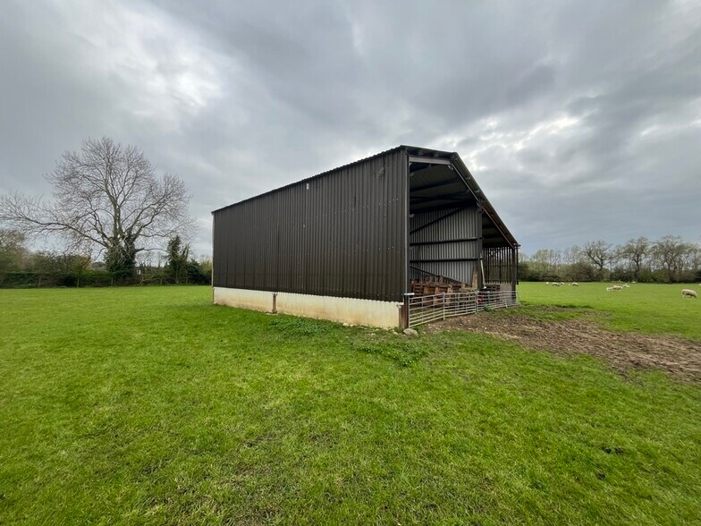 Hollywell Ferry Rd, Fen Drayton en venta - Foto del edificio - Imagen 3 de 3