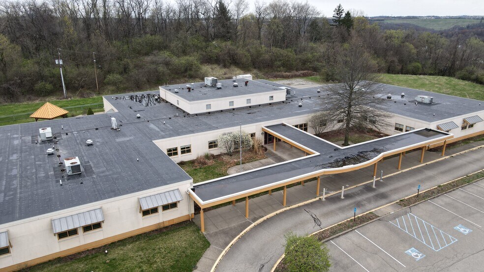 3800 Oakleaf Rd, Brentwood, PA en venta - Foto del edificio - Imagen 1 de 1