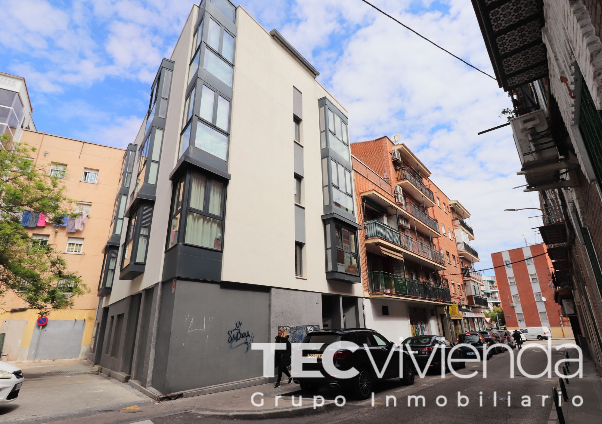 Edificio residencial en Madrid, Madrid en venta Foto del edificio- Imagen 1 de 2